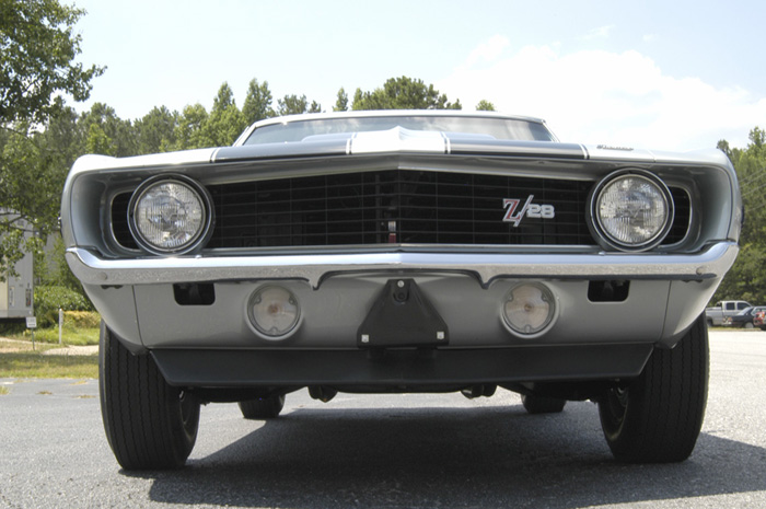 1969 Cortez Silver JL-8 Z-28 with Aluminum 302 Hemi Crossram Front